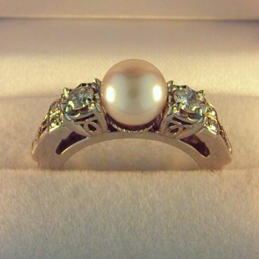 Recycled Jewelry • Redesigned Jewelry Pearl Ring