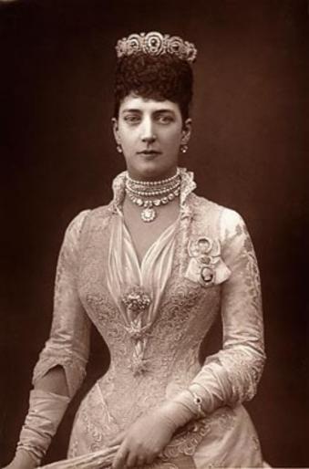 Victorian Jewelry • History