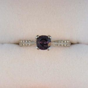 Color Change Garnet Solitaire