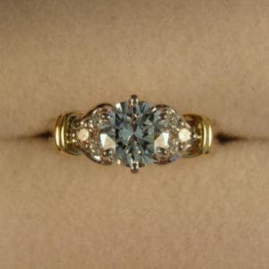 CroppedImage400400 1.21 G VVS2 diam ring