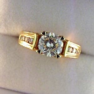 CroppedImage400400 1.60ct SI1 G ideal cut