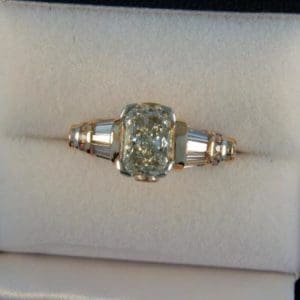 CroppedImage400400 2.50 vs1 j radiant gia rg ring