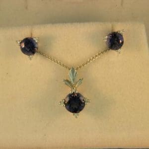 CroppedImage400400 Iolite Set