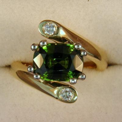 Round Cut Natural Green Moss Agate Ring with Moissanite – MoissaniteRings.US