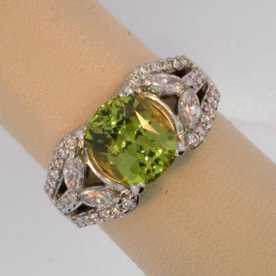 Chrysoberyl engagement ring deals