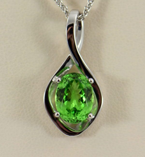 Large 2.80ct Oval Tsavorite Garnet Pendant in White Gold