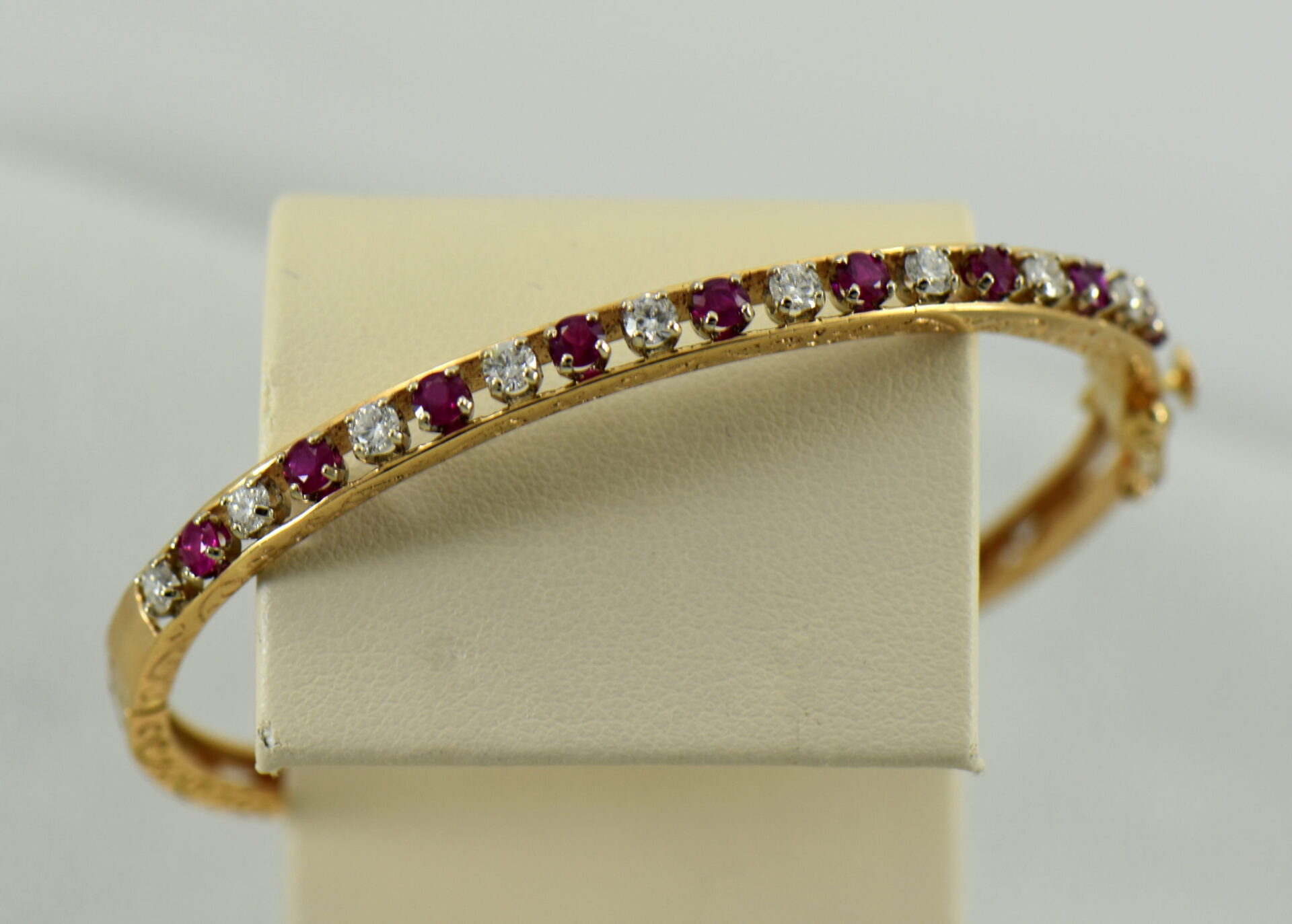 Norman Silverman Los Angeles | 3.82 Ct 50/50 Ruby & Diamond Bracelet