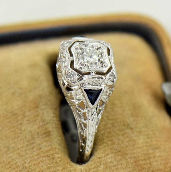 Art Deco White Gold Filigree Engagement Ring with Diamonds and Sapphires 3
