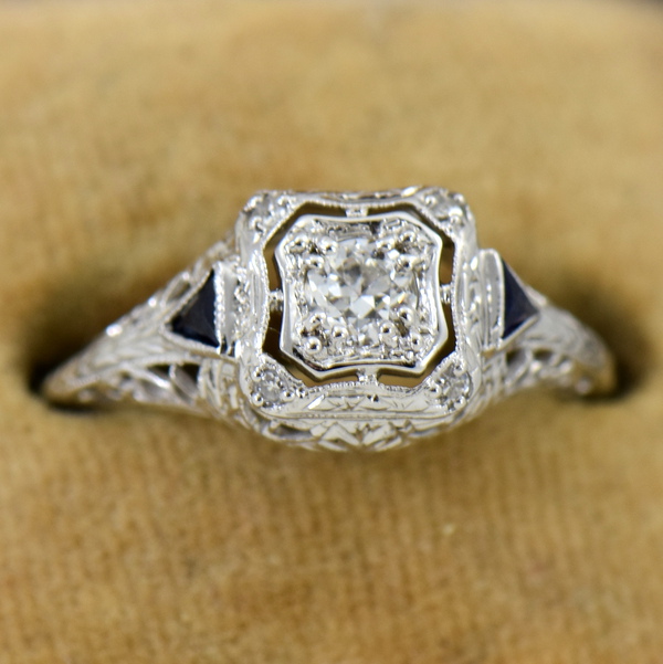 Art Deco White Gold Filigree Engagement Ring with Diamonds and Sapphires 4