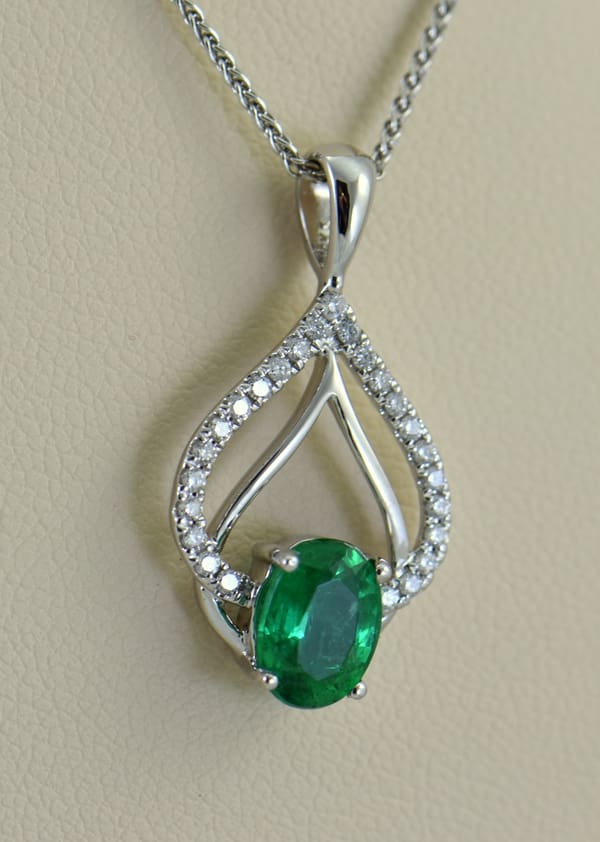 Custom White Gold Emerald & Diamond Pendant | Exquisite Jewelry for ...