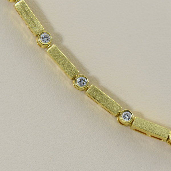 Om Yellow Gold Diamond Bracelet Online Jewellery Shopping India | Dishis  Designer Jewellery