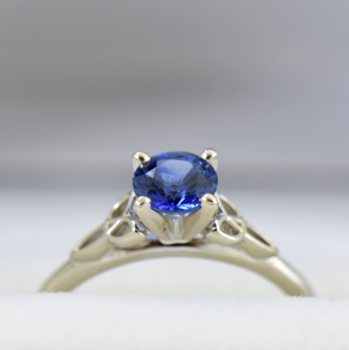 Blue Sapphire Solitaire Engagement Ring with Celtic ...