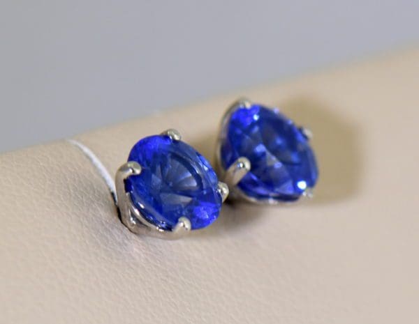 Round 6.2mm Ceylon Cornflower Blue Sapphire Stud Earrings 3.JPG