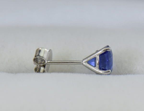 Round 6.2mm Ceylon Cornflower Blue Sapphire Stud Earrings 4.JPG