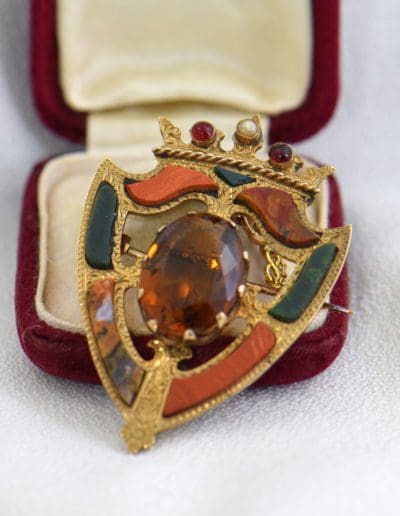 Scottish Agate Luckenbooth Brooch with Cairngorm 9k gold.JPG