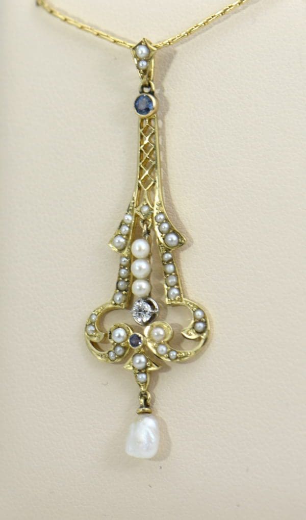 eiffel tower pearl sapphire diamone lavalier in yellow gold 2.JPG