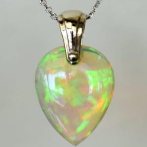 Ethiopian crystal opal bead pendant in white gold 2.JPG
