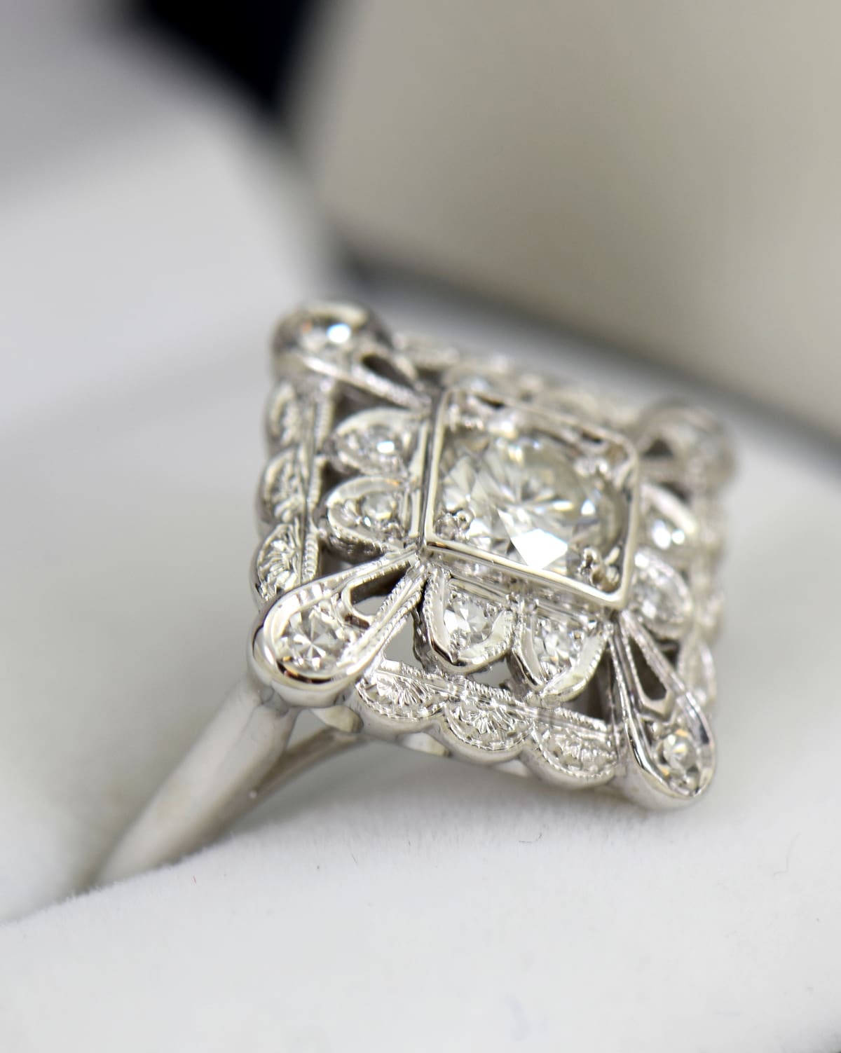 Vintage White Gold Diamond Cocktail Ring with Filigree Accents