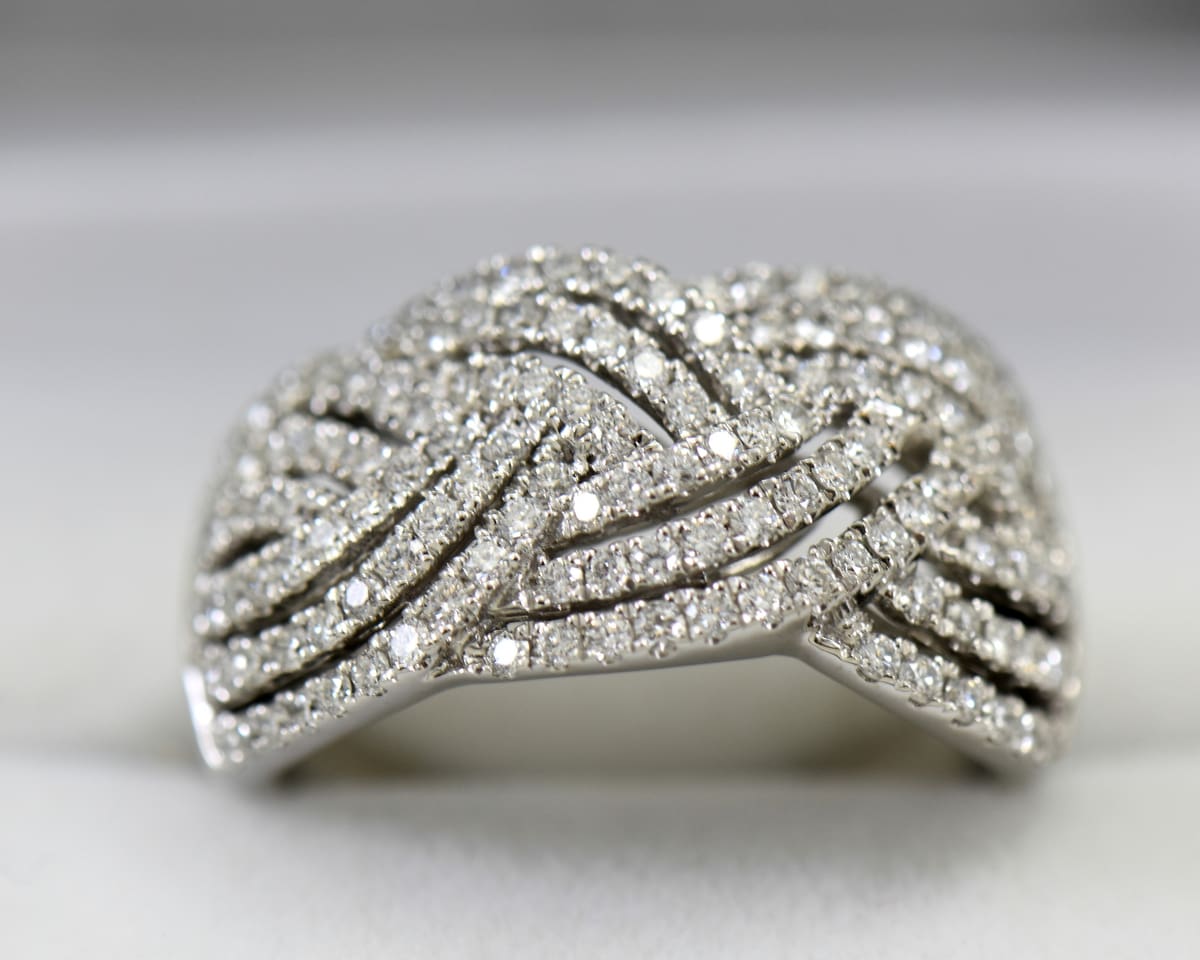 White gold shop right hand ring