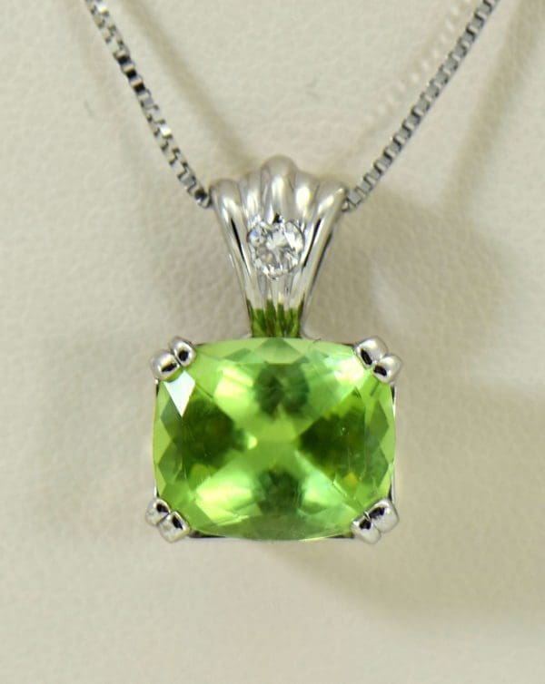 Pakistani Cushion Cut Mint Peridot Diamond pendant white gold.JPG