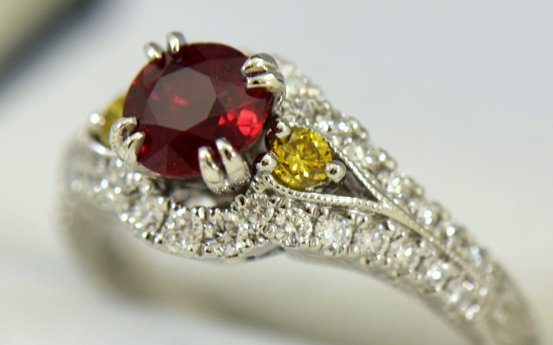 Selecting Vintage and Antique Jewelry