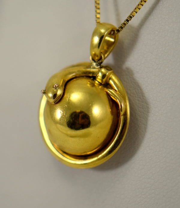 victorian locket snake pendant with hair circa 1864.JPG