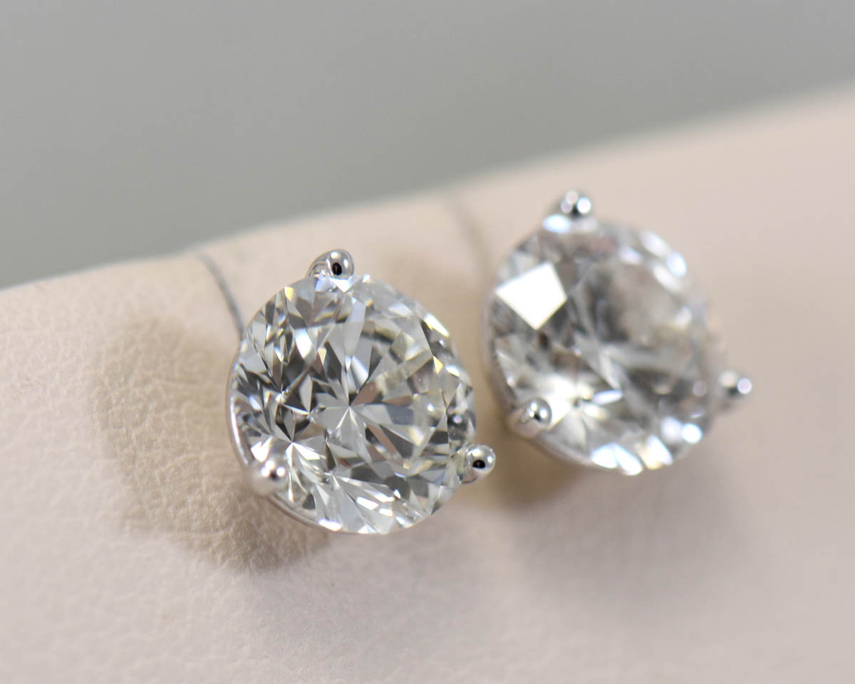 Lab-Created Diamond Stud Earrings 1/4 ct wt – Gifting Brands