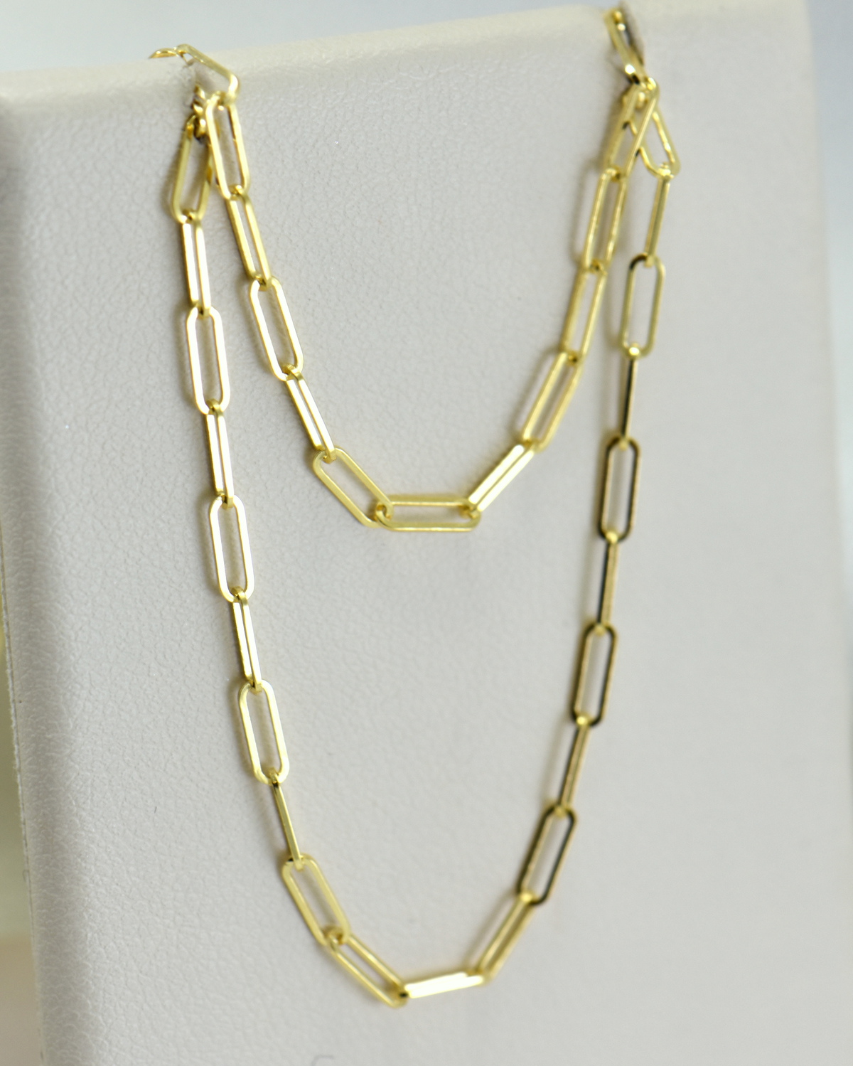 Mini 14k Gold Paper Clip Chain Necklace – NicoleHD Jewelry