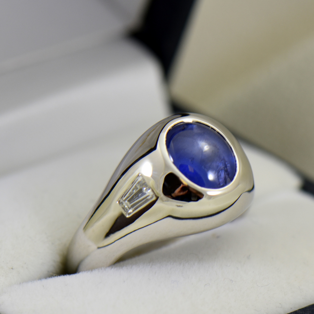 BLUE LINDE STAR SAPPHIRE RING 1 | Antique Mens Jewelry NYC | Vintage Mens  Rings NYC | Estate Jewelry NYC