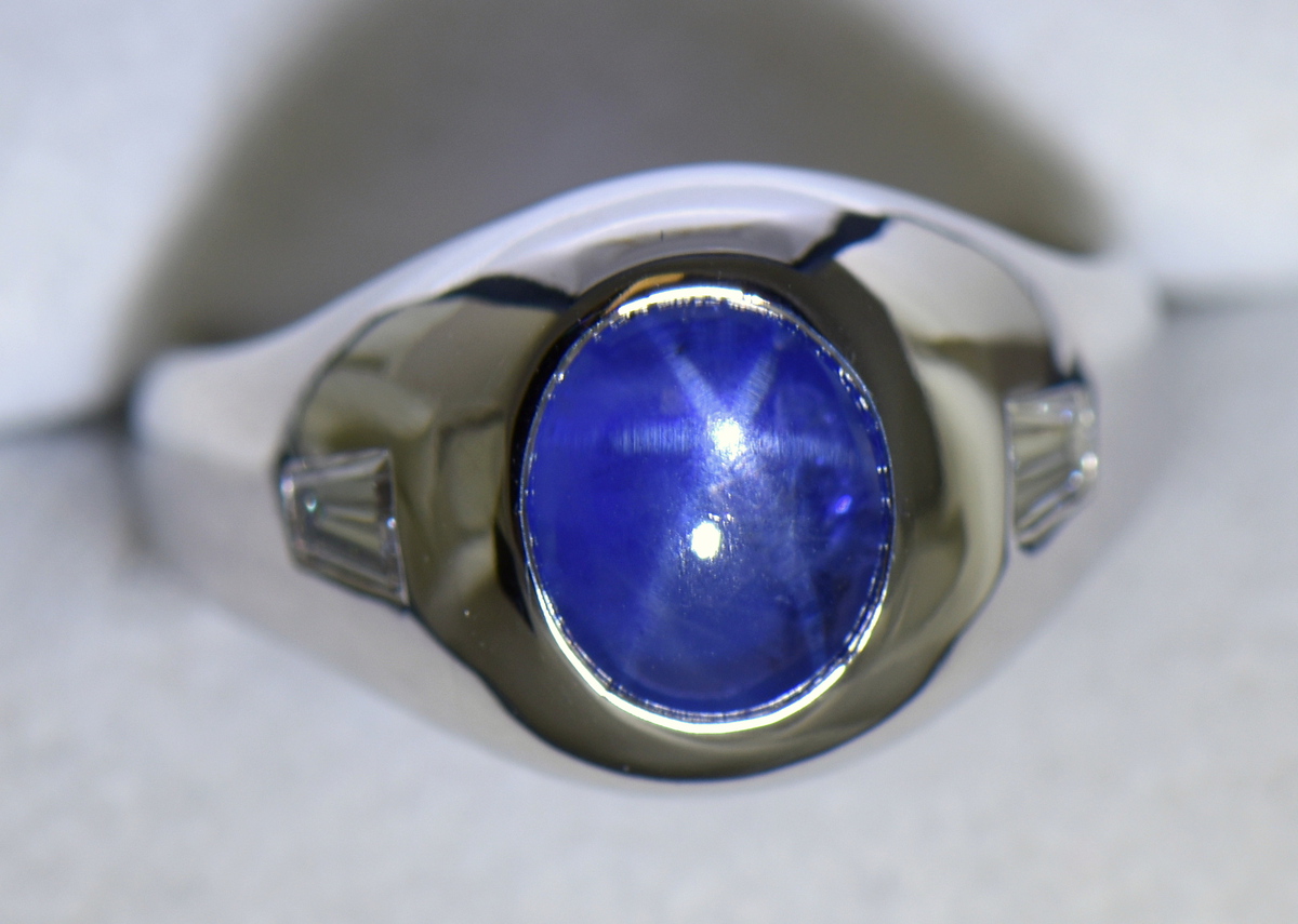custom star sapphire mens ring with royal blue unheated 6 ray star sapphire 4.JPG