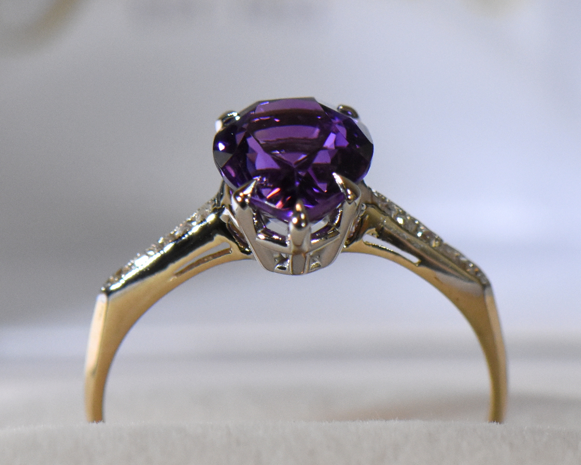 Make Her Heart Skip a Beat with Antique Tanzanite Engagement Rings