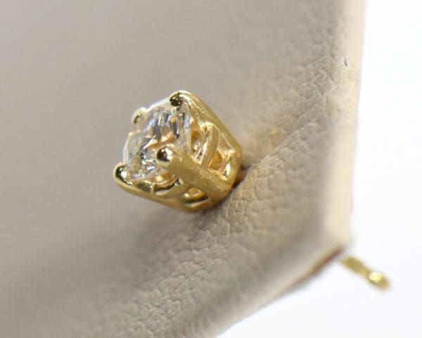 mens single diamond stud third carat yellow gold 2.JPG