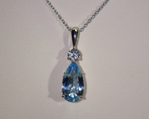 santa maria aquamarine pear drop pendant with diamond accent in white gold.JPG