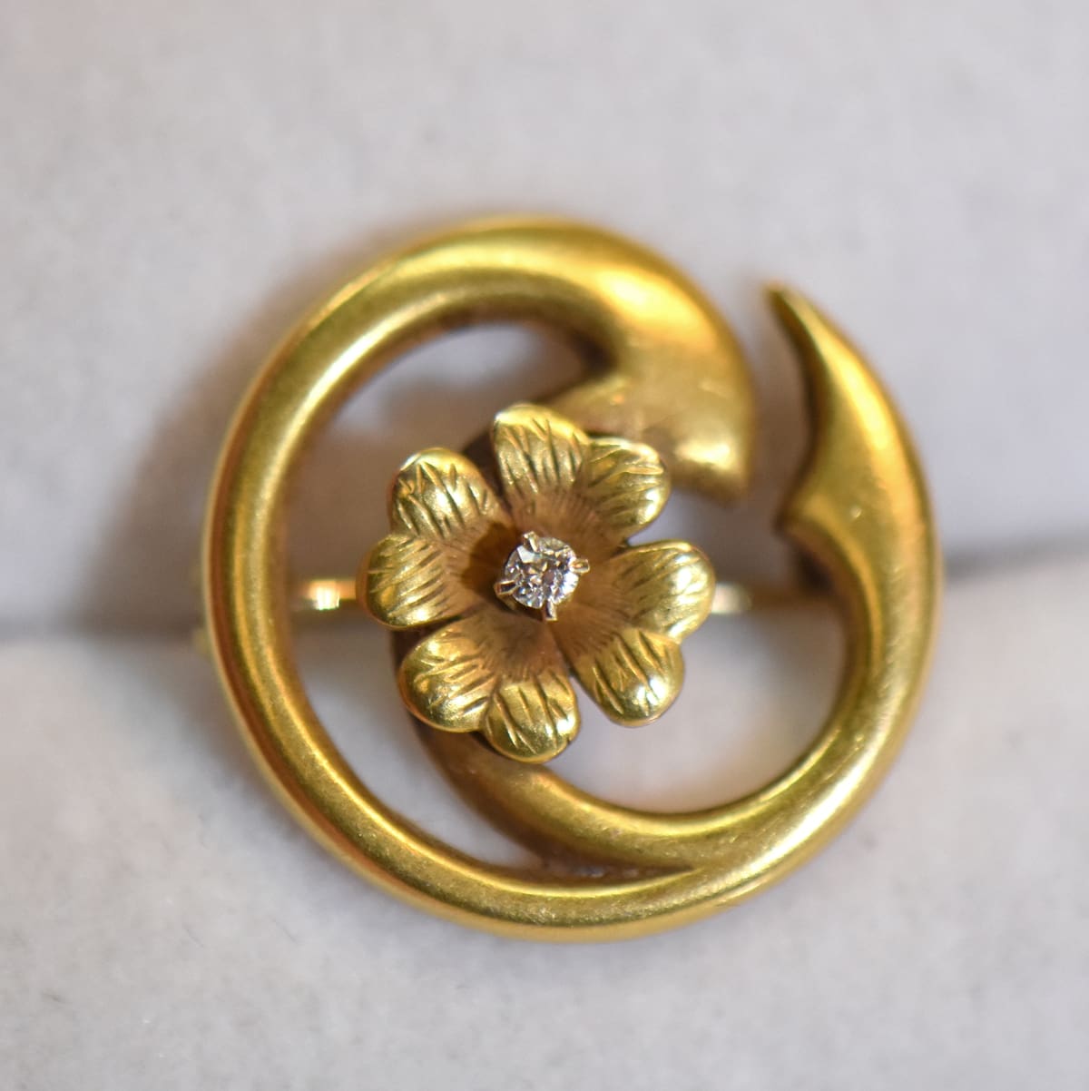 Art nouveau brooch deals