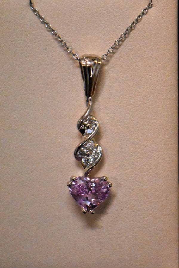 heart shape lilac pink sapphire and diamond pendant 3