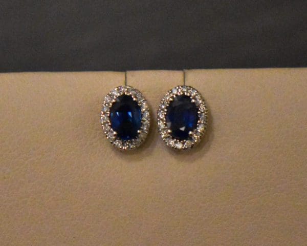 kallati oval blue sapphire and diamond halo stud earrings 3