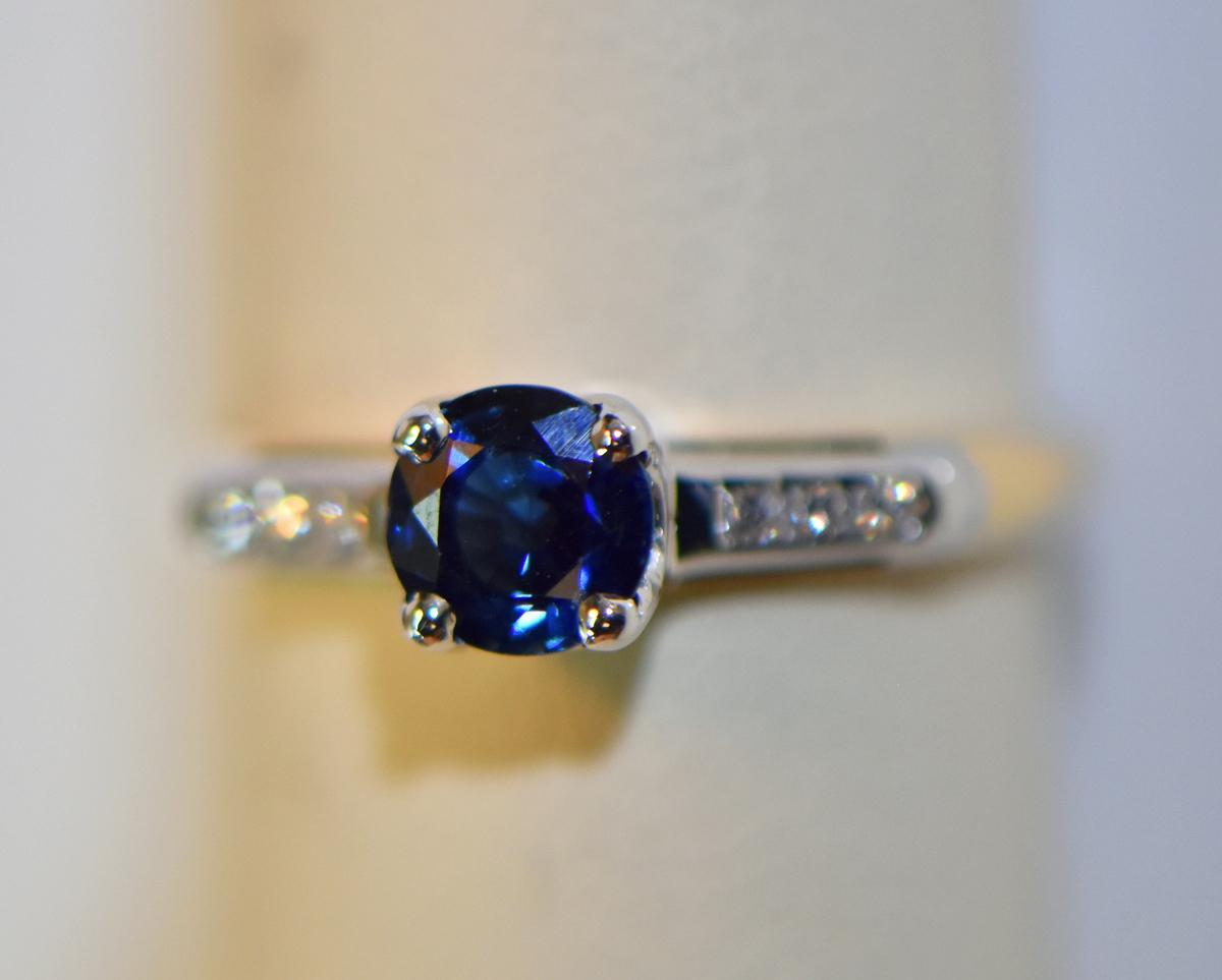 Blue Sapphire Gemstone Engagement Ring, Unique Halo Design With 1.4 Ca –  mondi.nyc