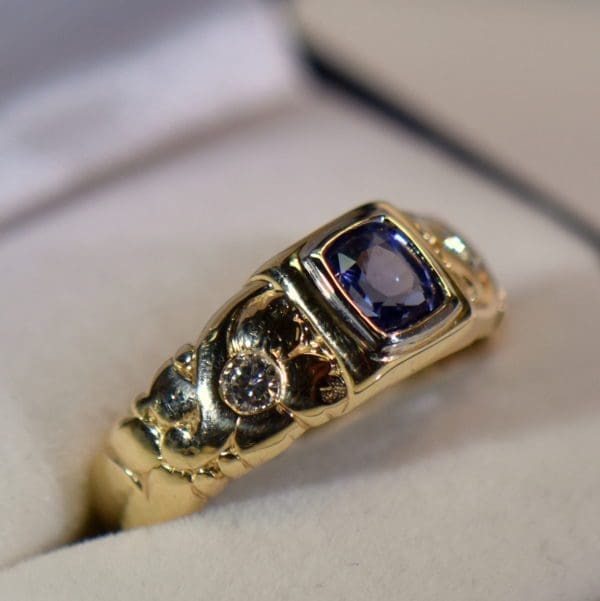 vintage sapphire mens ring yellow gold 2.JPG