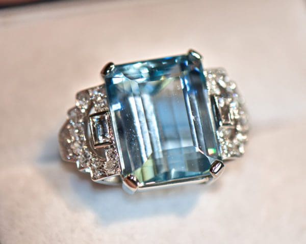 10ct emerald cut aquamarine platinum cocktail ring 6