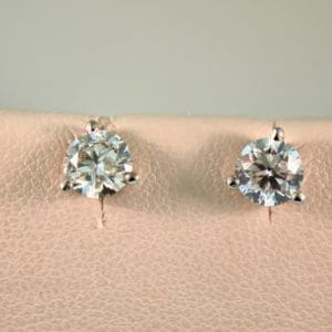 14kw 1.4ctw round diamond stud earrings large size 2