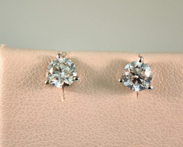 14kw 1.4ctw round diamond stud earrings large size 2