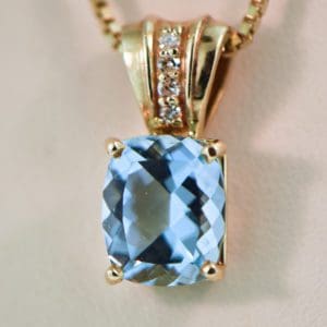 aquamarine and diamond gold pendant with large bail 4