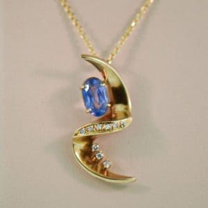freeform custom japanese 18k cornflower blue sapphire pendant 3