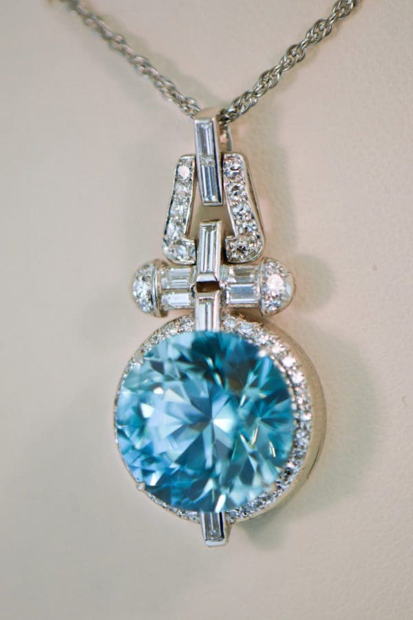 amazing 15ct round blue zircon and diamond platinum pendant 3