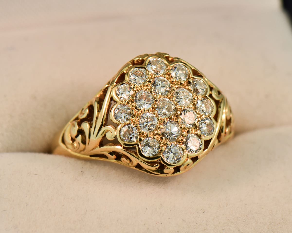 Antique Gold Finish Ring 4013-28 – Dazzles Fashion and Costume Jewellery