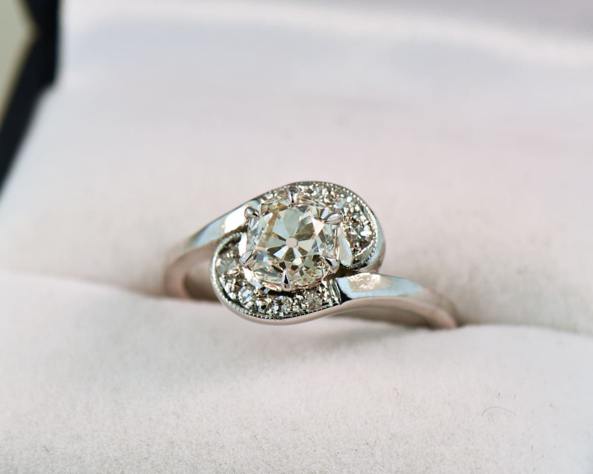 Vintage Mid Century Diamond Wedding Ring