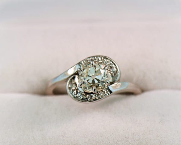 vintage 1ct old mine cut diamond engagement ring 1