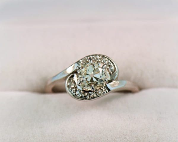 vintage 1ct old mine cut diamond engagement ring 1
