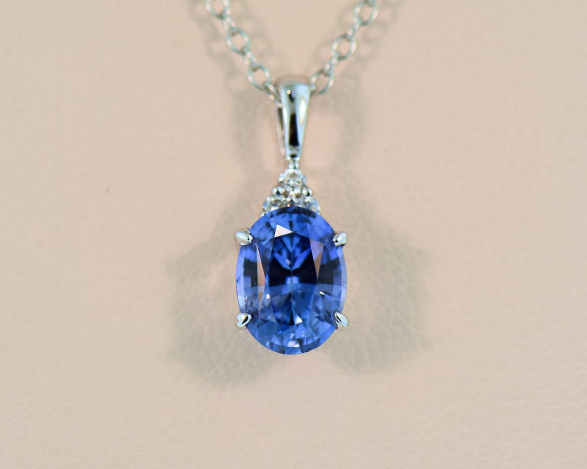 Cornflower Blue Sapphire and Diamond Necklace – San Antonio Jewelry