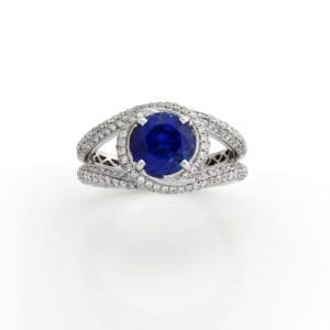 sapphire head on